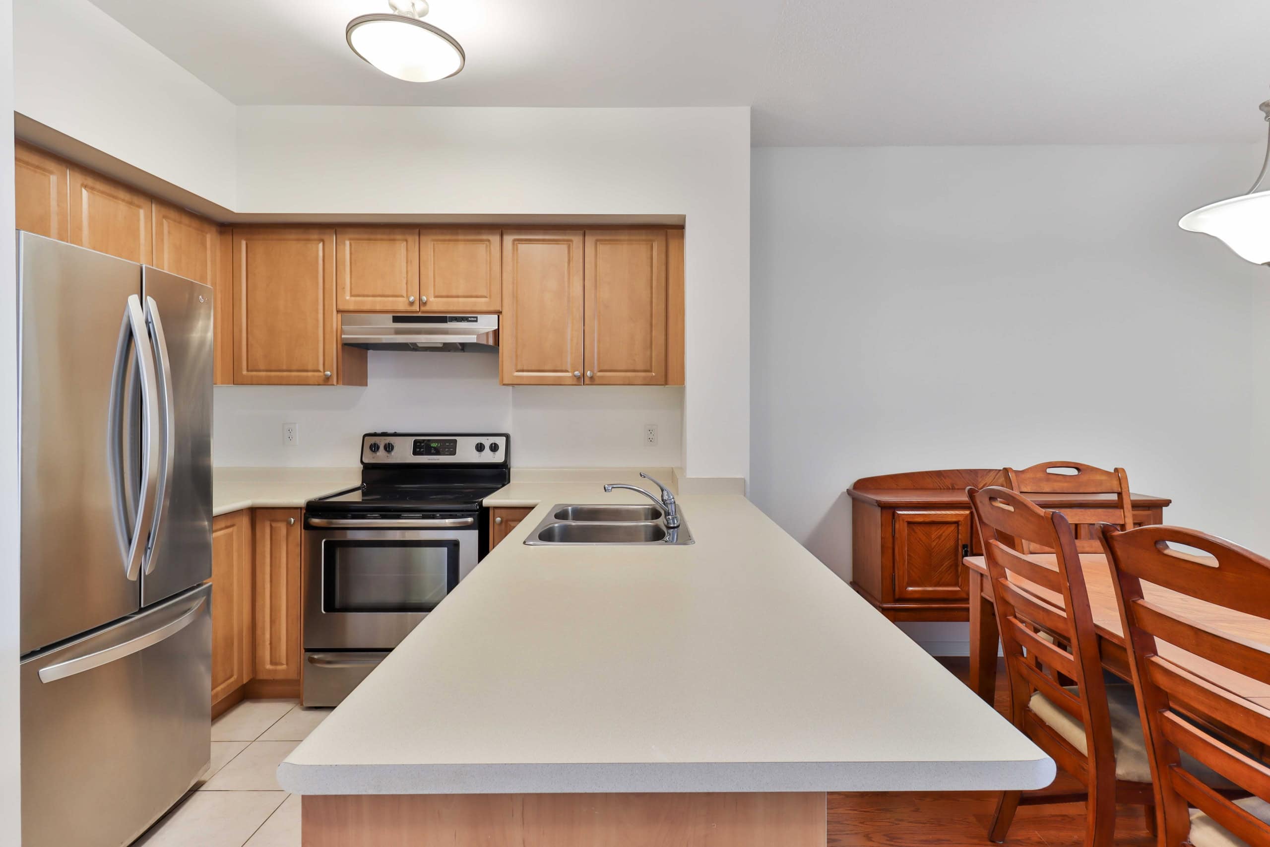 11_KitchenDining