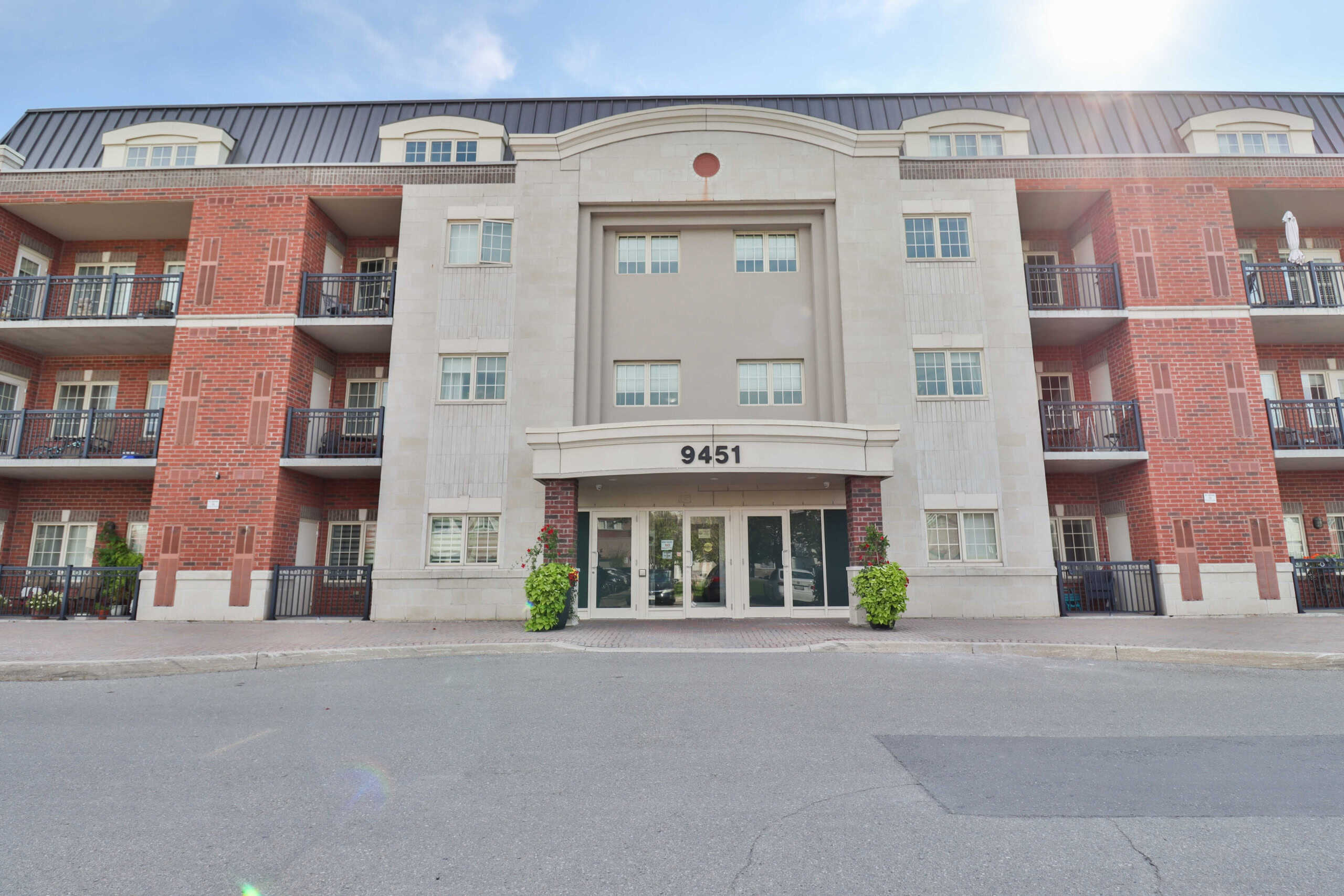 2_Exterior